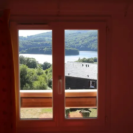 Holiday home Les Chalets Du Gua Des Brasses La Salvetat-sur-Agout