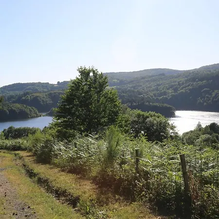 בית נופש Les Chalets Du Gua Des Brasses *