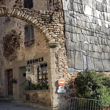 Holiday home Les Chalets Du Gua Des Brasses La Salvetat-sur-Agout