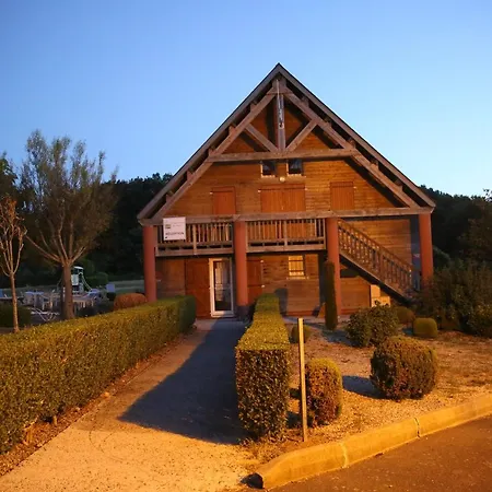 Les Chalets Du Gua Des Brasses * La Salvetat-sur-Agout